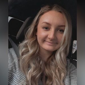 Meet your Posher, Mabree